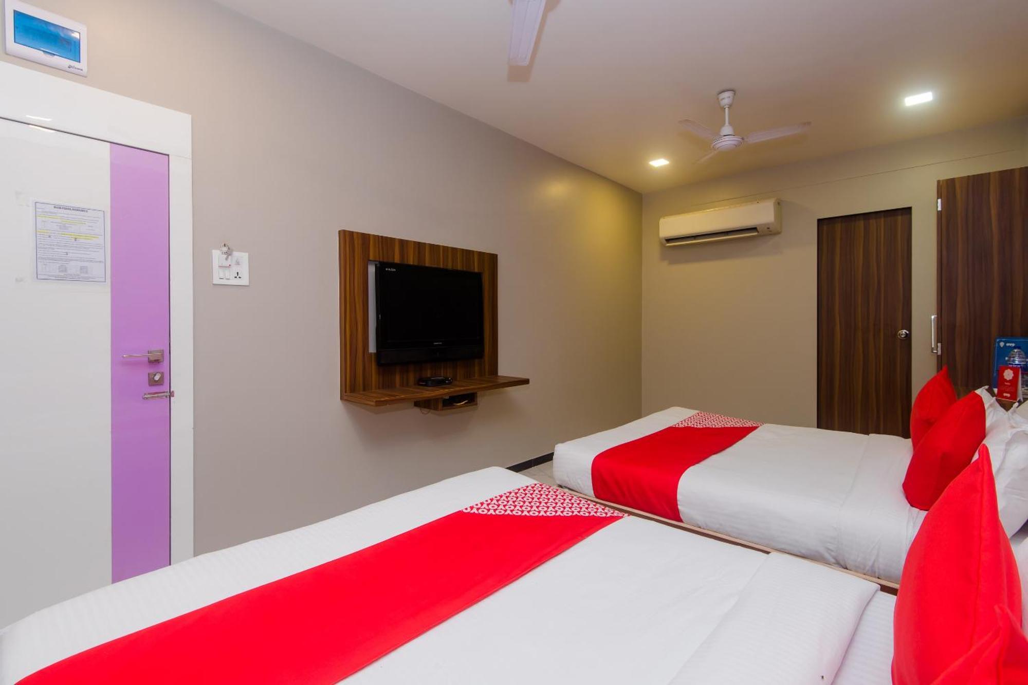 מומביי Hotel O Blue Pearl Residency Near Chhatrapati Shivaji International Airport מראה חיצוני תמונה