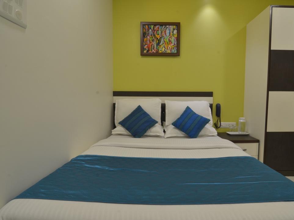 מומביי Hotel O Blue Pearl Residency Near Chhatrapati Shivaji International Airport מראה חיצוני תמונה