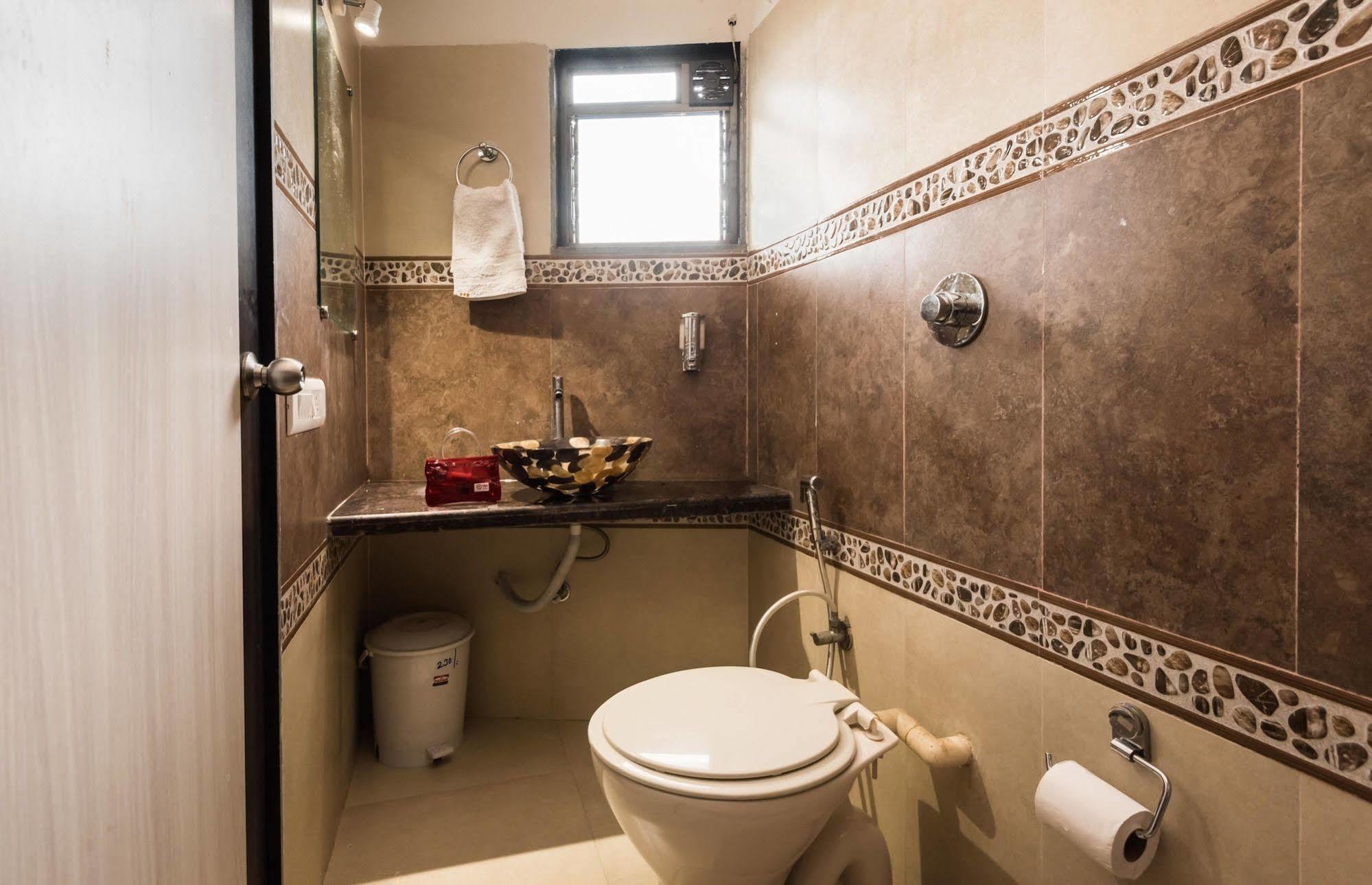 מומביי Hotel O Blue Pearl Residency Near Chhatrapati Shivaji International Airport מראה חיצוני תמונה