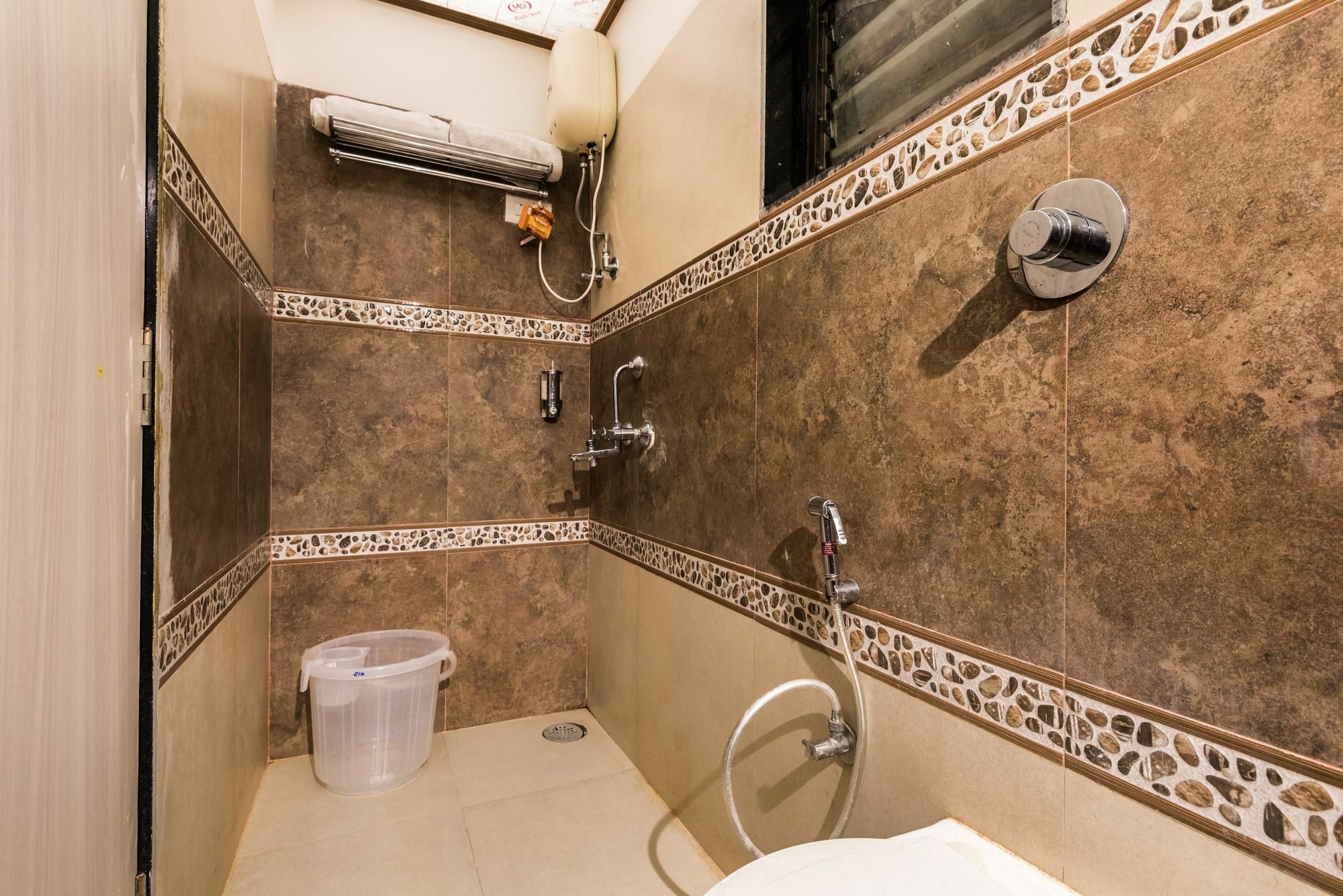 מומביי Hotel O Blue Pearl Residency Near Chhatrapati Shivaji International Airport מראה חיצוני תמונה